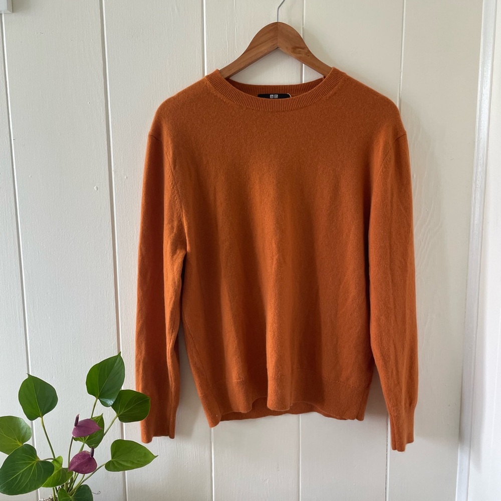 Uniqlo Cashmere Sweater